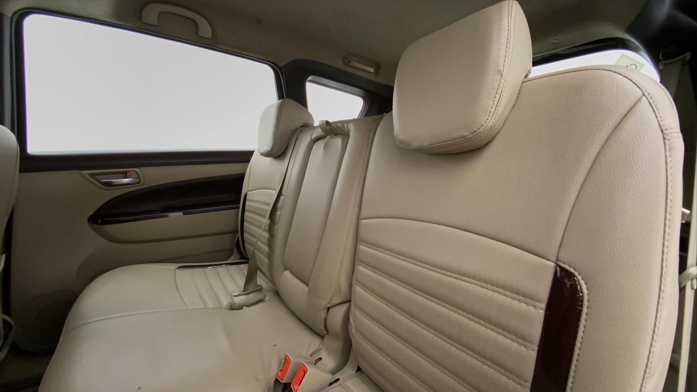 2017 Maruti Ertiga VXI CNG, CNG, Manual, 78,603 km, Right Side Rear Door Cabin