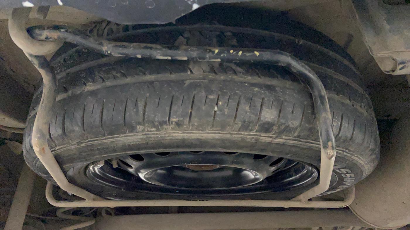 2017 Maruti Ertiga VXI CNG, CNG, Manual, 78,603 km, Spare Tyre