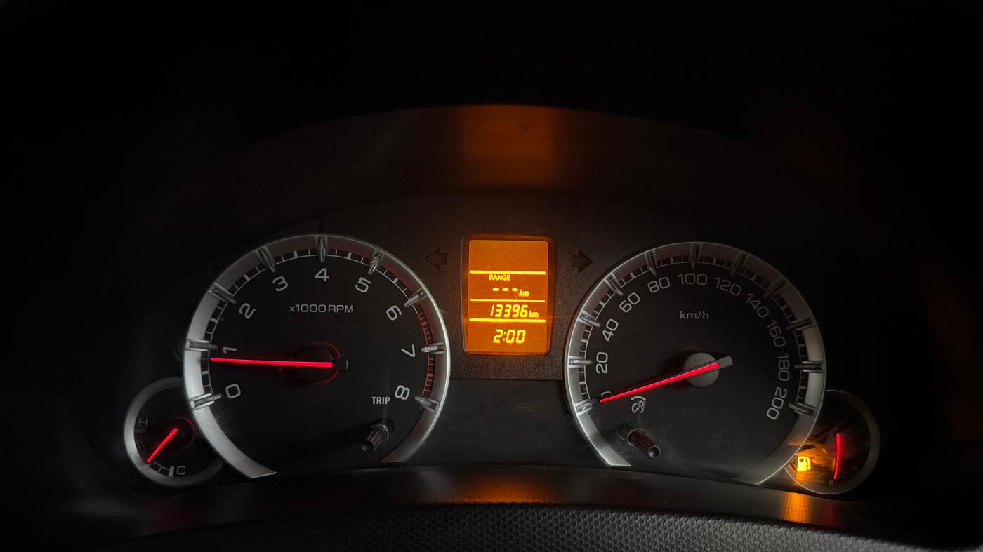 2015 Maruti Swift VXI, Petrol, Manual, 13,384 km, Odometer Image
