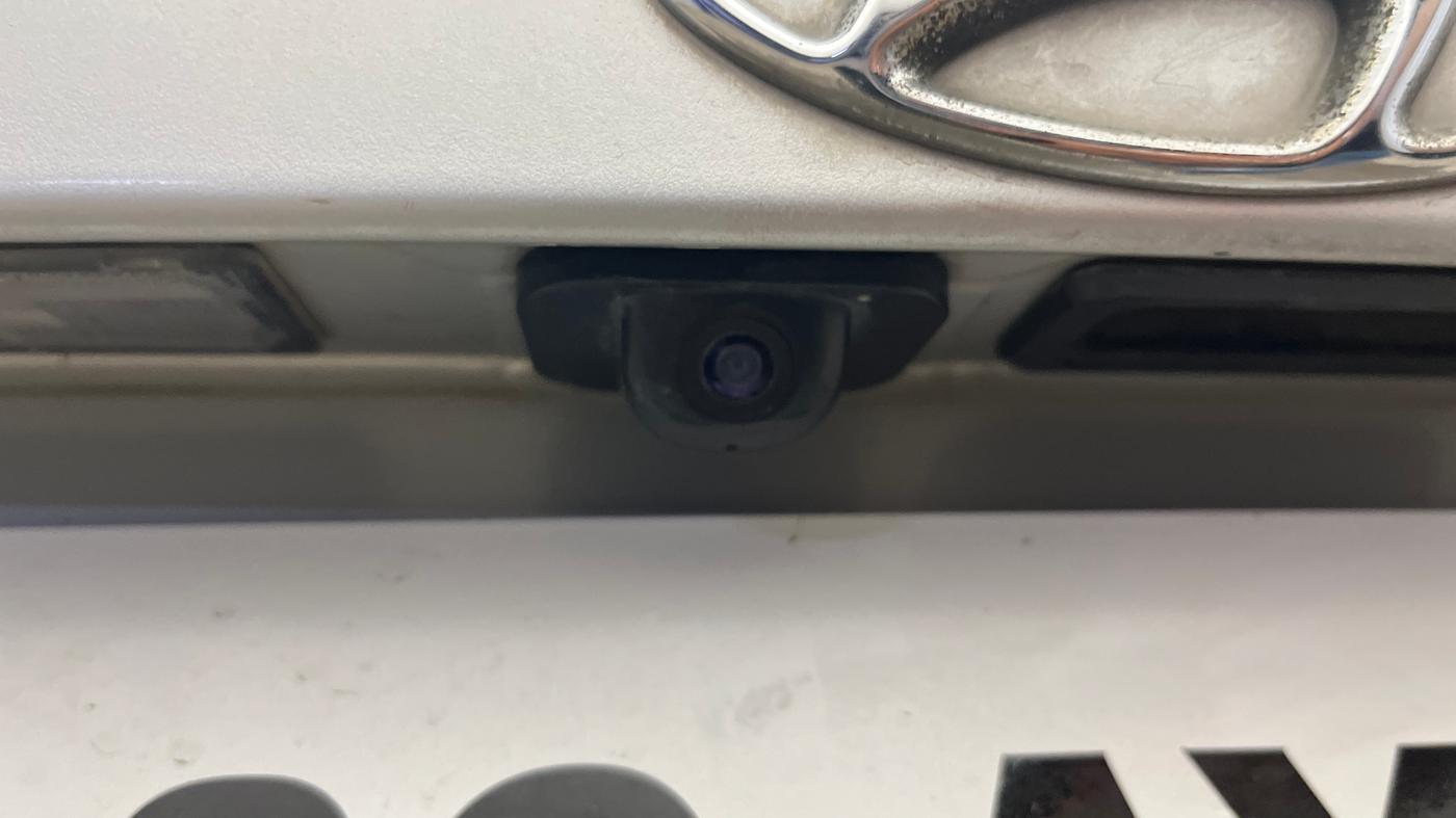 2018 Hyundai Elite i20 ASTA 1.2, Petrol, Manual, 27,530 km, Parking Camera