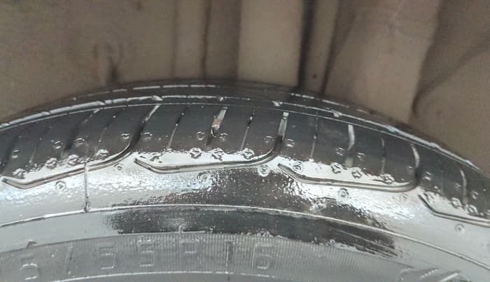 2014 Hyundai Elite i20 ASTA 1.2, Petrol, Manual, 60,788 km, Left Rear Tyre Tread