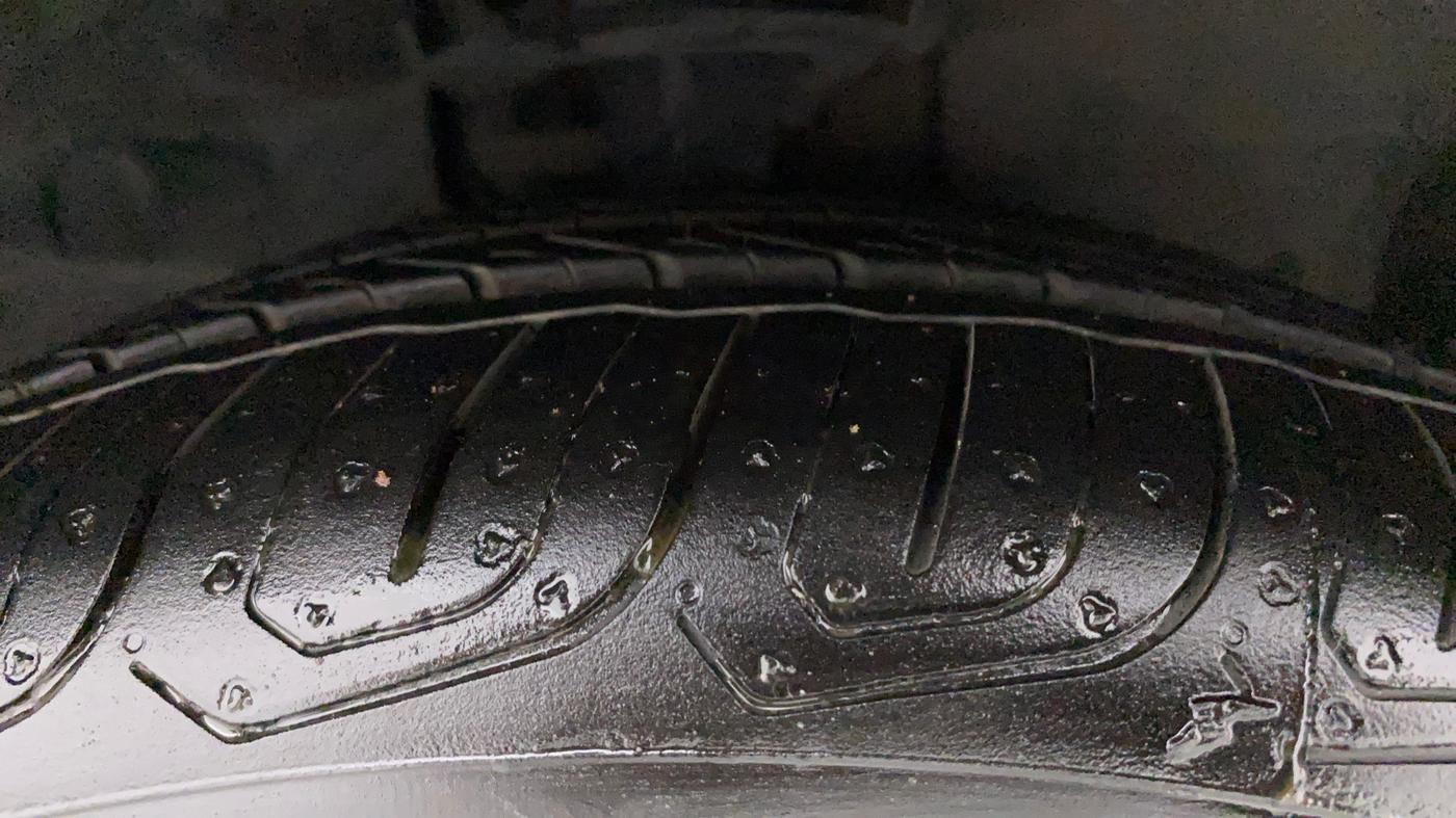 2018 Ford FREESTYLE TREND 1.2 PETROL, Petrol, Manual, 61,070 km, Right Front Tyre Tread