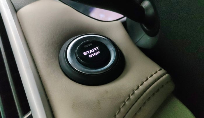 2021 MG HECTOR SHARP 1.5 PETROL CVT, Petrol, Automatic, 65,599 km, Keyless Start/ Stop Button