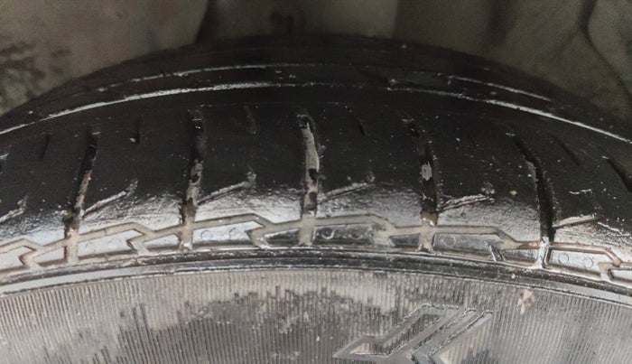 2021 MG HECTOR SHARP 1.5 PETROL CVT, Petrol, Automatic, 65,599 km, Left Front Tyre Tread