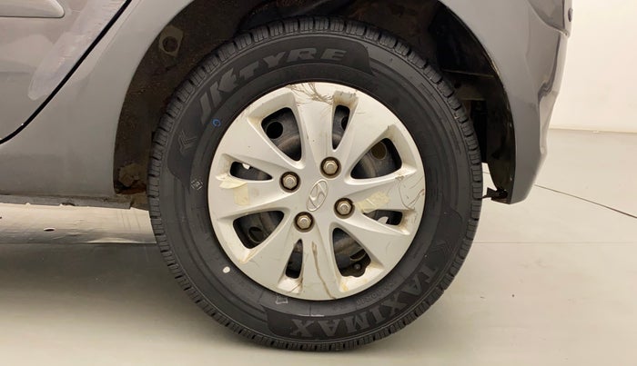 2011 Hyundai i10 SPORTZ 1.2 AT, Petrol, Automatic, 69,532 km, Left Rear Wheel