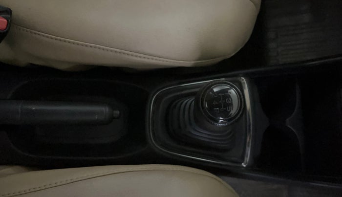 2018 Honda Amaze 1.2L I-VTEC E, Petrol, Manual, 25,117 km, Gear Lever