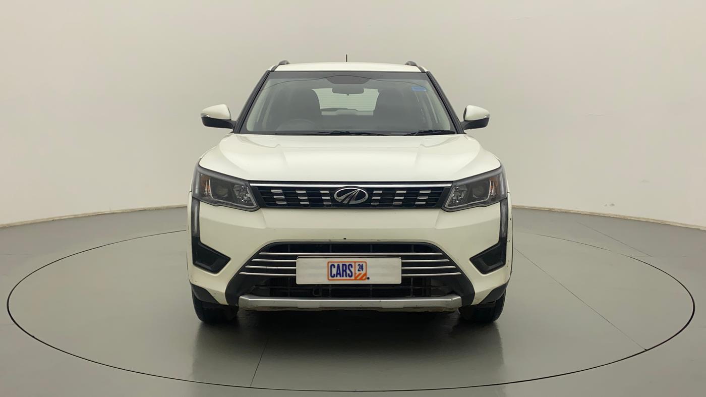 2022 Mahindra XUV300 W8 1.2 PETROL, Petrol, Manual, 21,601 km, Front