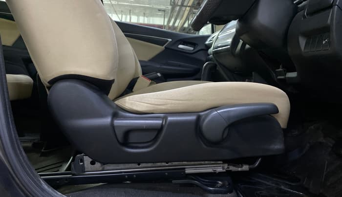 2022 Honda Jazz 1.2L I-VTEC ZX CVT, Petrol, Automatic, 21,984 km, Driver Side Adjustment Panel