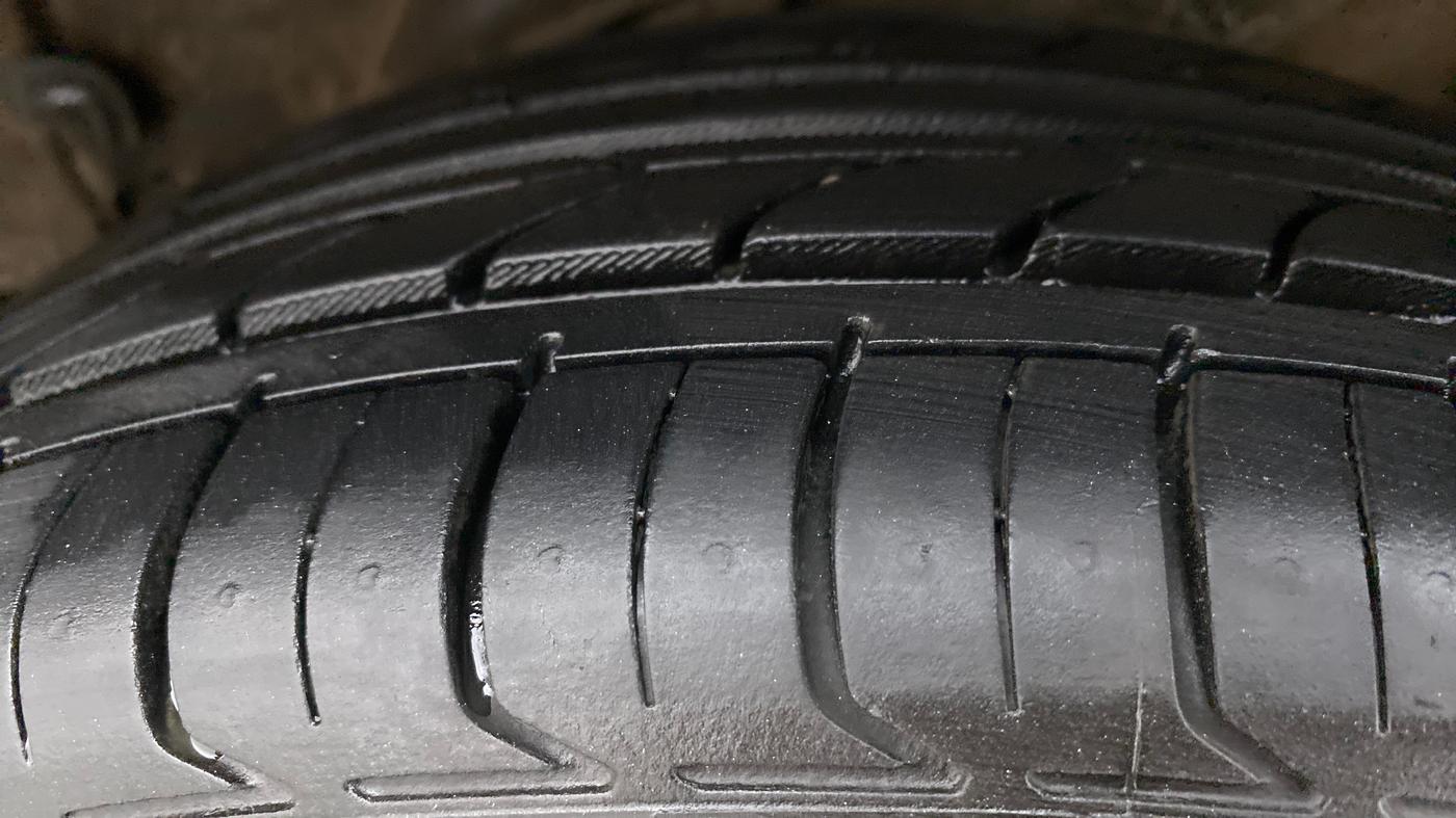 2019 Hyundai Verna 1.6 CRDI SX + AT, Diesel, Automatic, 47,738 km, Left Rear Tyre Tread