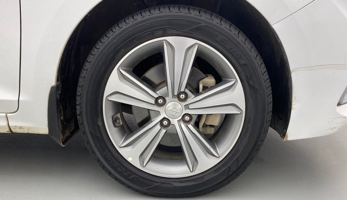 2019 Hyundai Verna 1.6 CRDI SX + AT, Diesel, Automatic, 47,738 km, Right Front Wheel