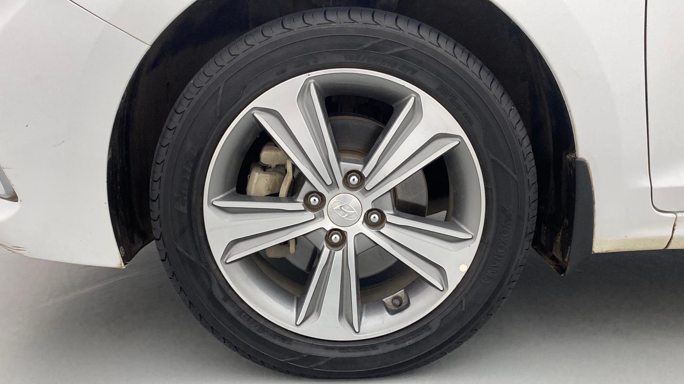 2019 Hyundai Verna 1.6 CRDI SX + AT, Diesel, Automatic, 47,738 km, Left Front Wheel