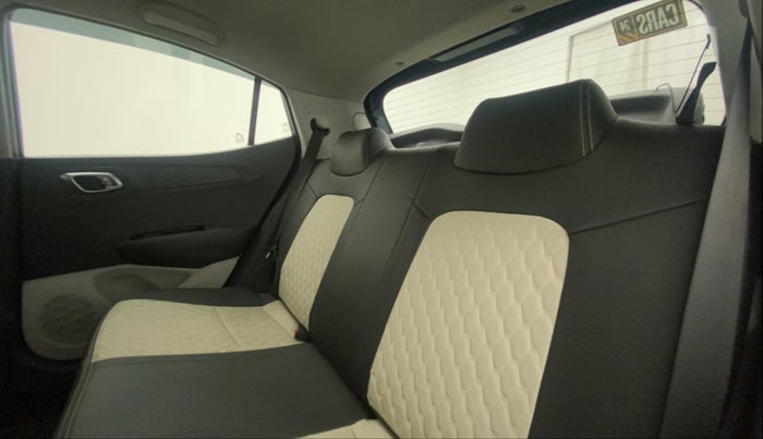 2020 Hyundai GRAND I10 NIOS SPORTZ AMT 1.2 KAPPA VTVT, Petrol, Automatic, 13,350 km, Right Side Rear Door Cabin