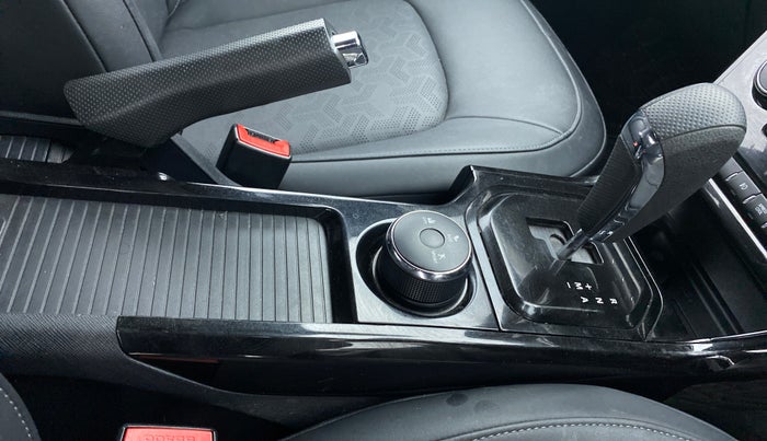 2021 Tata NEXON XZA PLUS (O) DIESEL DARK EDITION, Diesel, Automatic, 31,361 km, Gear Lever