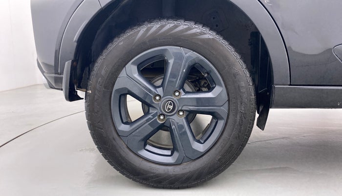 2021 Tata NEXON XZA PLUS (O) DIESEL DARK EDITION, Diesel, Automatic, 31,361 km, Right Rear Wheel