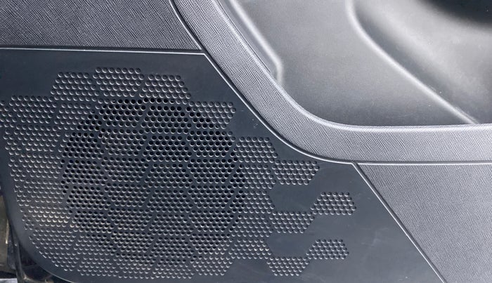 2021 Tata NEXON XZA PLUS (O) DIESEL DARK EDITION, Diesel, Automatic, 31,361 km, Speaker