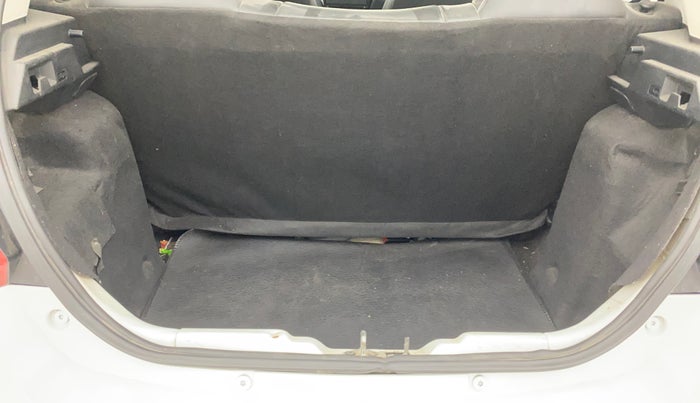 2021 Tata Tiago XT (O) PETROL, Petrol, Manual, 31,877 km, Boot Inside