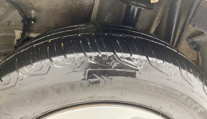 2021 Tata Tiago XT (O) PETROL, Petrol, Manual, 31,877 km, Left Rear Tyre Tread