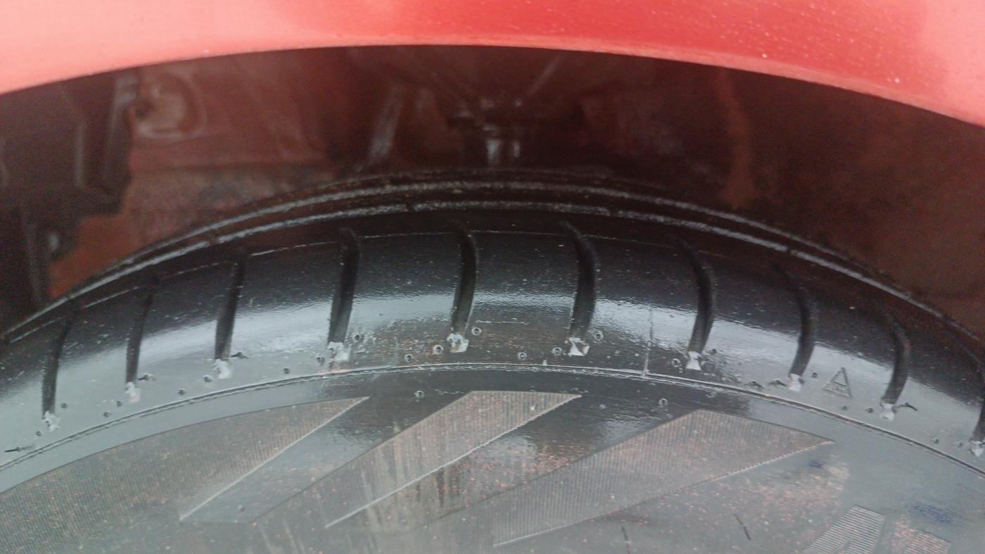 2014 Maruti Celerio ZXI, Petrol, Manual, 96,716 km, Left Front Tyre Tread