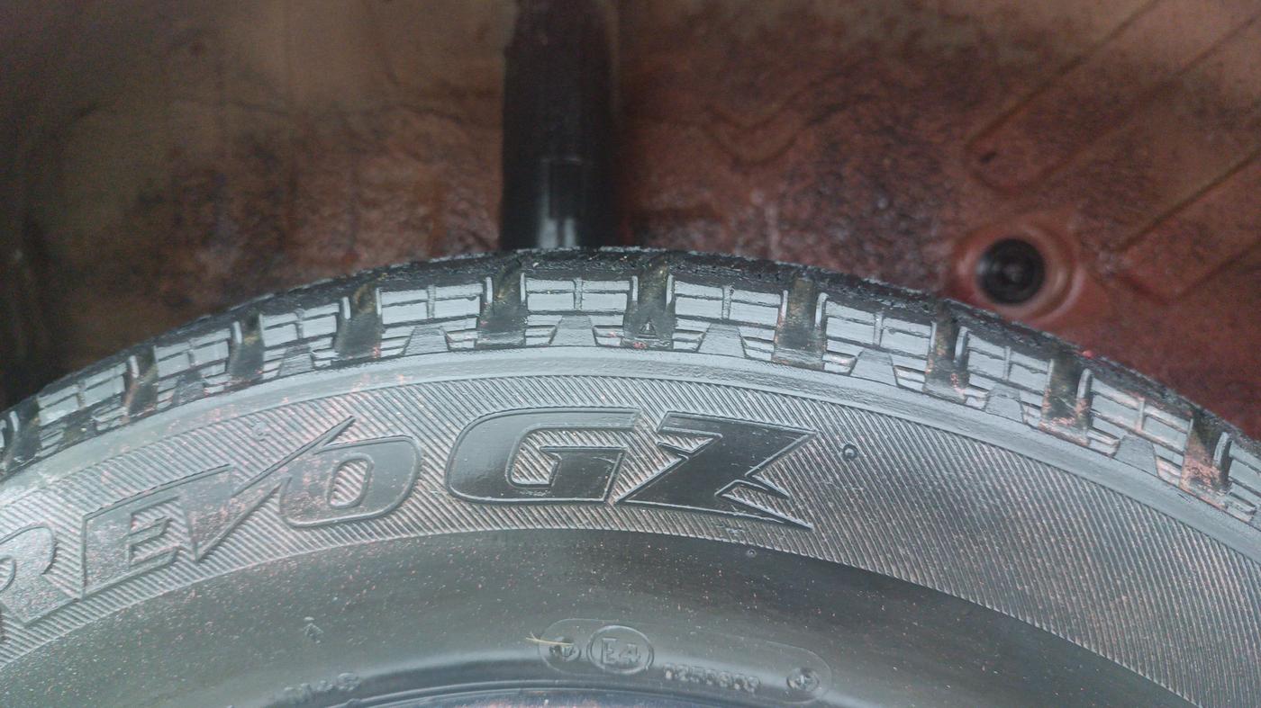 2014 Maruti Celerio ZXI, Petrol, Manual, 96,716 km, Right Rear Tyre Tread