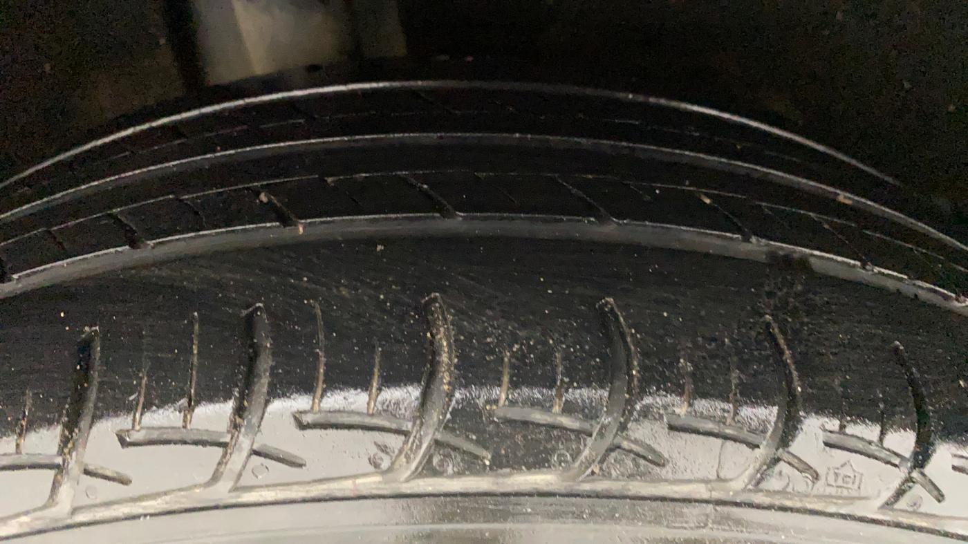 2017 Maruti Baleno DELTA CVT PETROL 1.2, Petrol, Automatic, 55,127 km, Right Rear Tyre Tread