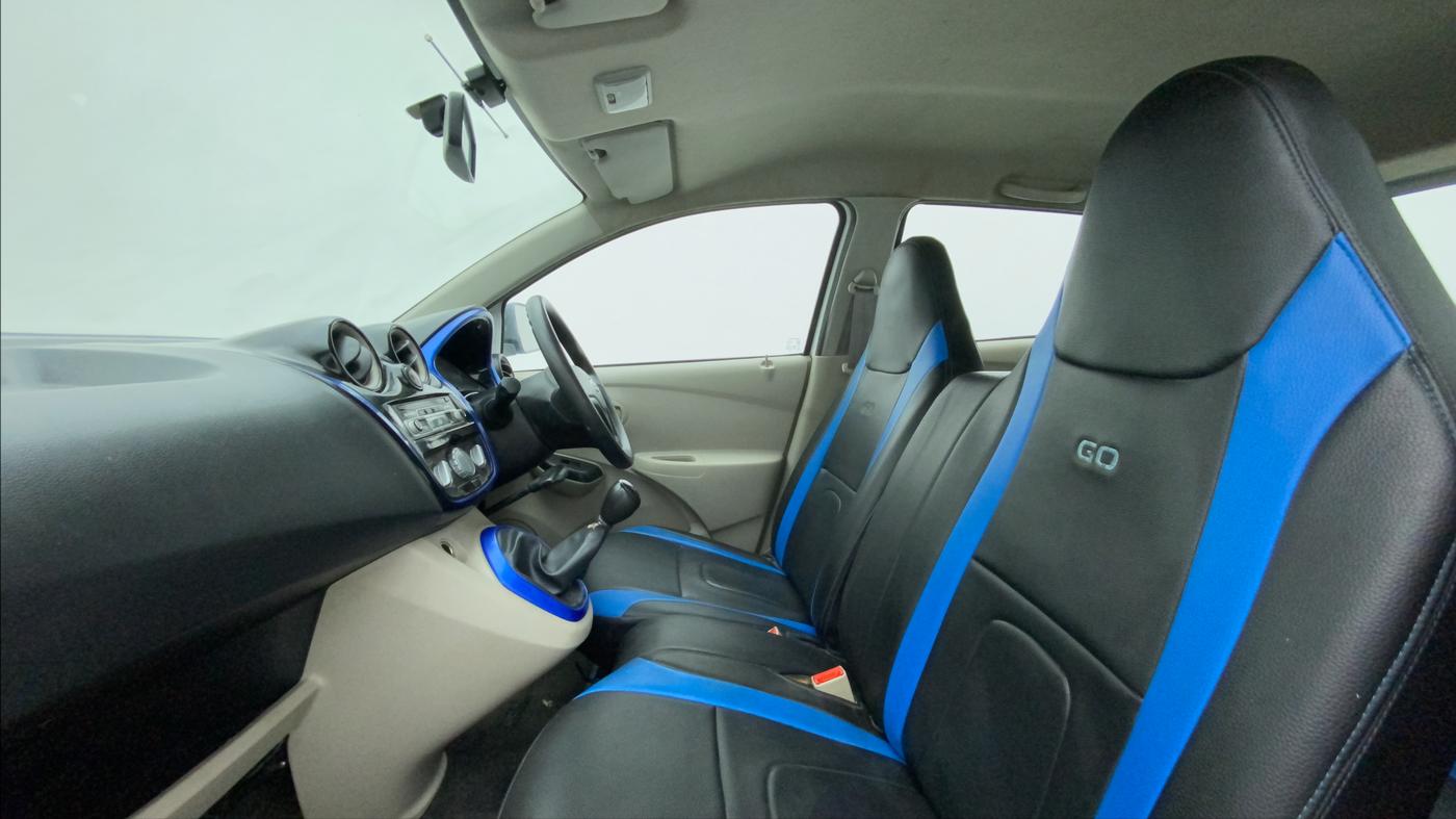 2017 Datsun Go ANNIVERSARY EDITION, Petrol, Manual, 85,447 km, Right Side Front Door Cabin