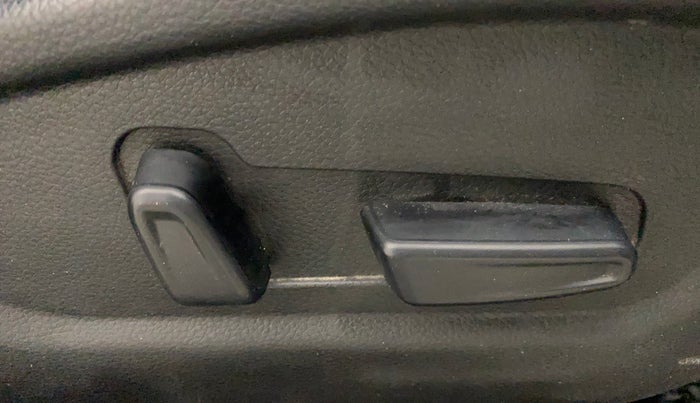 2020 KIA SELTOS GTX PLUS DCT 1.4 PETROL, Petrol, Automatic, 90,565 km, Driver Side Adjustment Panel