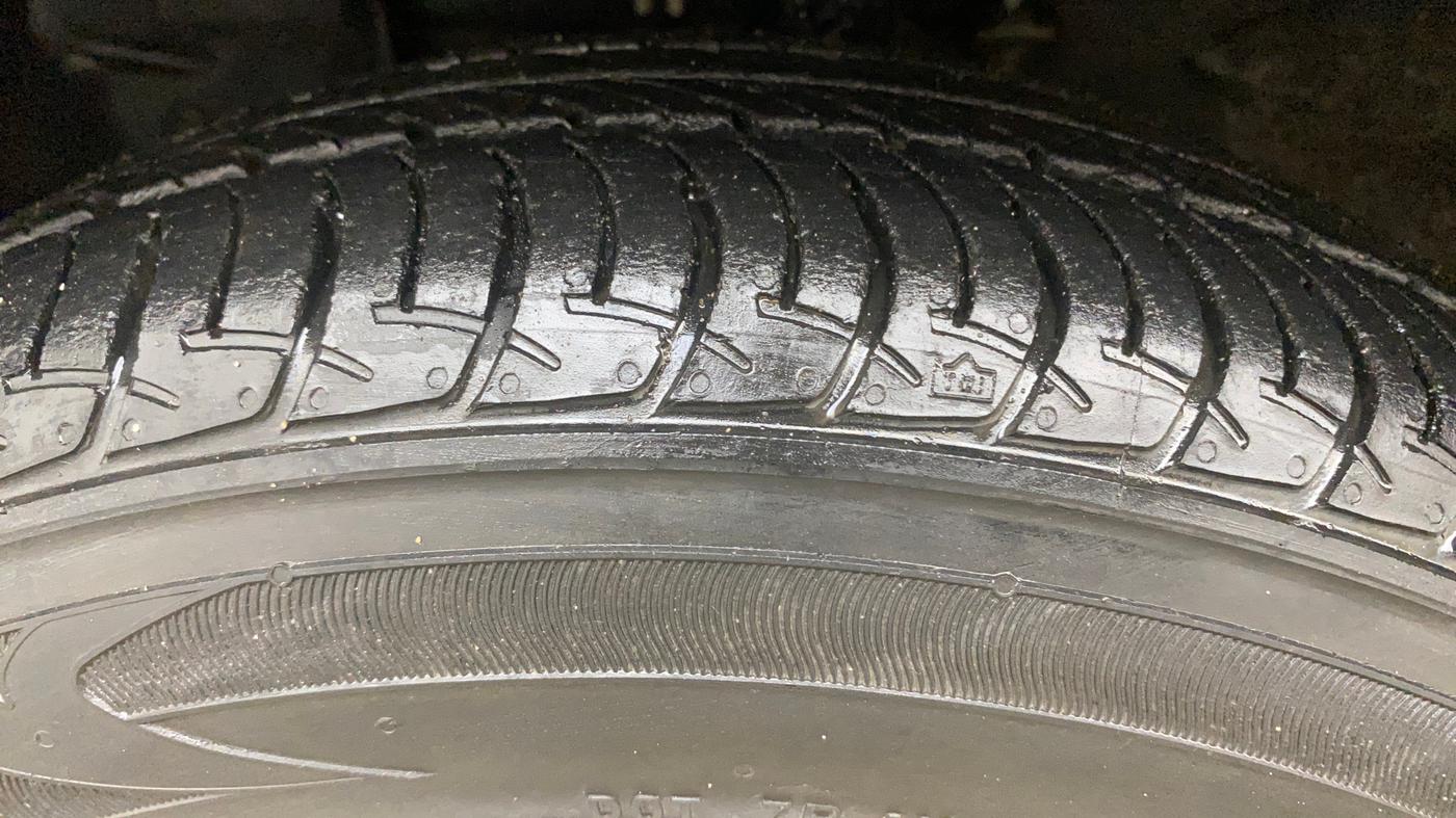 2018 Nissan Micra XL CVT, Petrol, Automatic, 29,595 km, Left Front Tyre Tread