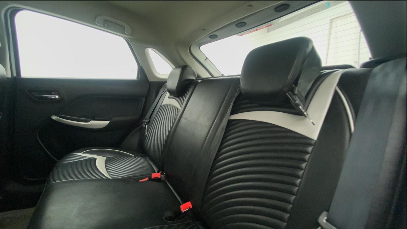 2017 Maruti Baleno DELTA PETROL 1.2, Petrol, Manual, 30,379 km, Right Side Rear Door Cabin