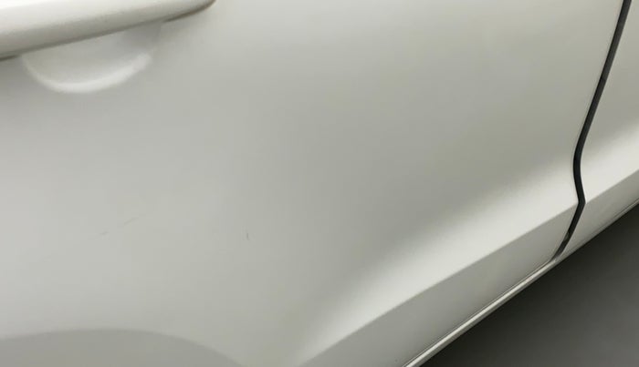 2017 Maruti Baleno DELTA PETROL 1.2, Petrol, Manual, 30,379 km, Right rear door - Slightly dented