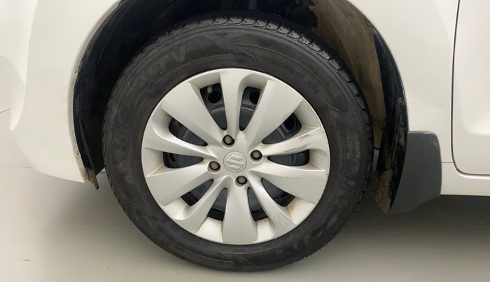 2017 Maruti Baleno DELTA PETROL 1.2, Petrol, Manual, 30,379 km, Left Front Wheel