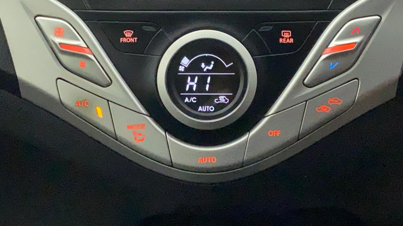 2017 Maruti Baleno DELTA PETROL 1.2, Petrol, Manual, 30,379 km, Automatic Climate Control