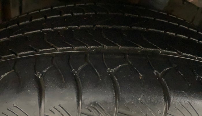 2023 Maruti Grand Vitara ZETA SMART HYBRID, Petrol, Manual, 47,376 km, Left Front Tyre Tread