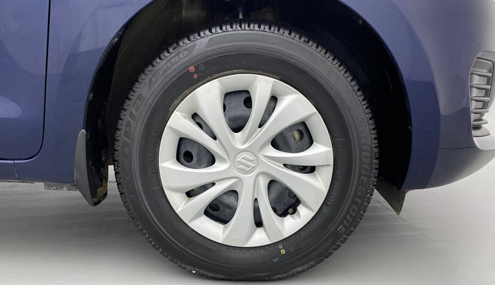 2021 Maruti Swift VXI, Petrol, Manual, 31,751 km, Right Front Wheel