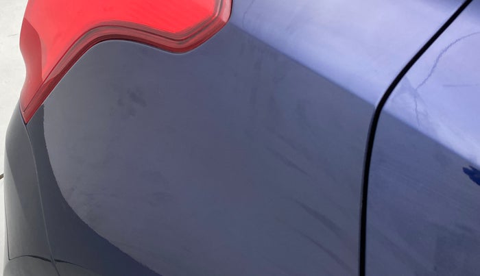 2021 Maruti Swift VXI, Petrol, Manual, 31,751 km, Right quarter panel - Minor scratches