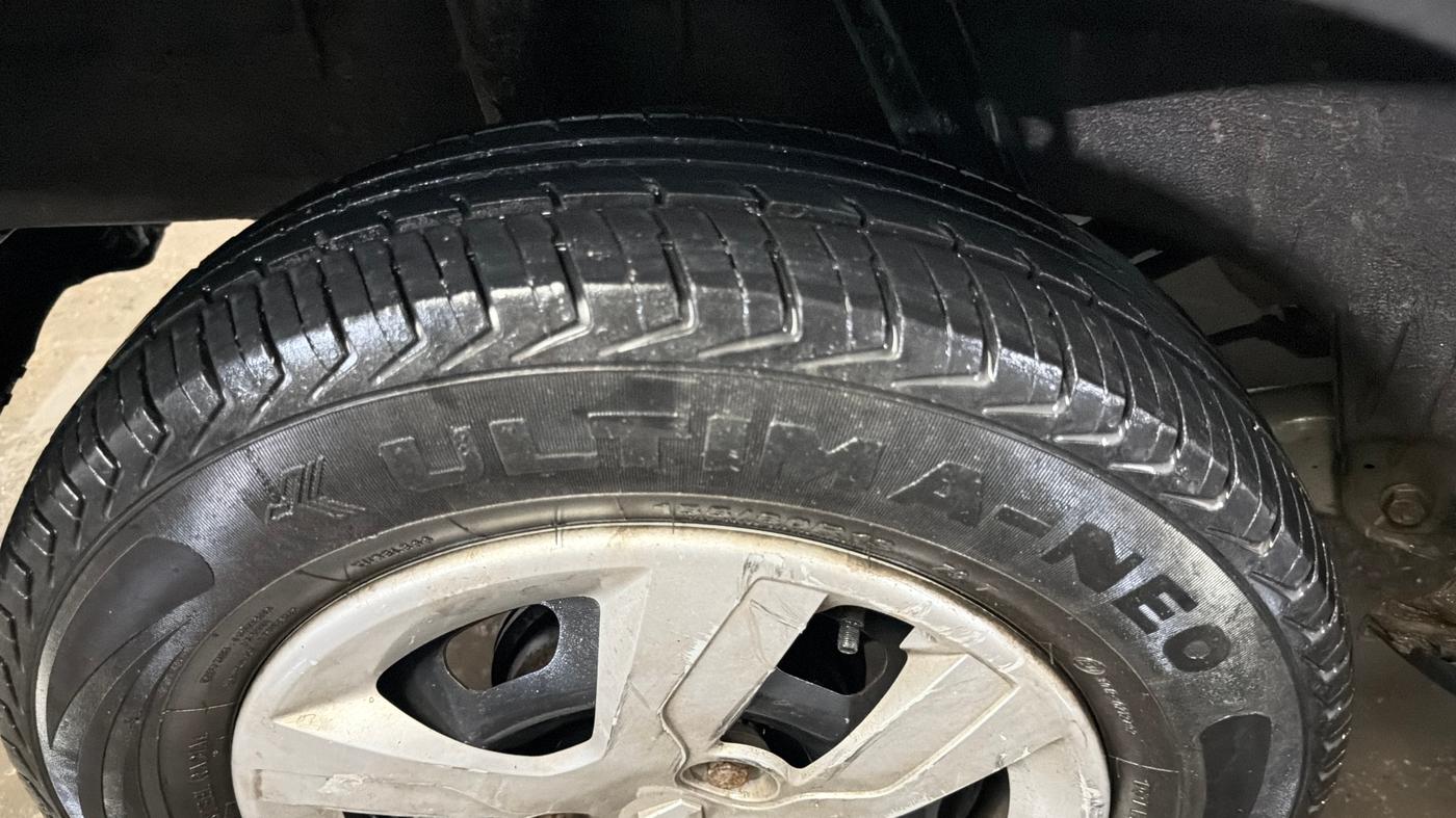 2017 Renault Kwid RXL, Petrol, Manual, 46,155 km, Right Rear Tyre Tread