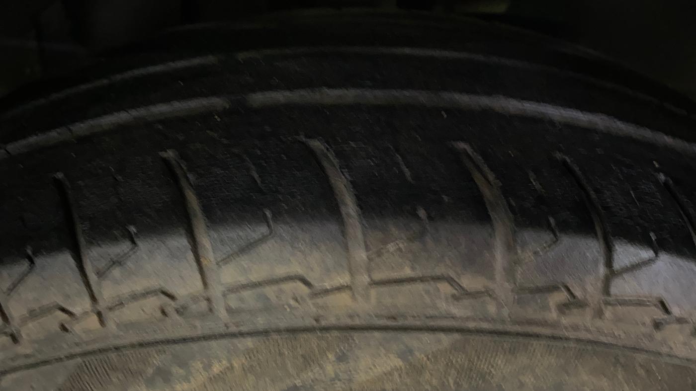 2021 Tata ALTROZ XE PETROL, Petrol, Manual, 46,633 km, Right Front Tyre Tread
