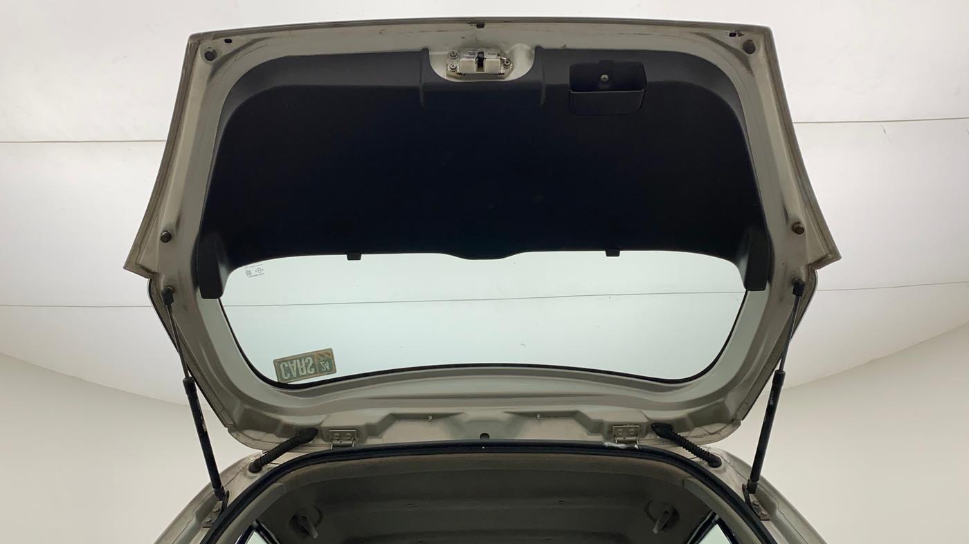 2011 Maruti Swift LXI, Petrol, Manual, 28,716 km, Boot Door Open