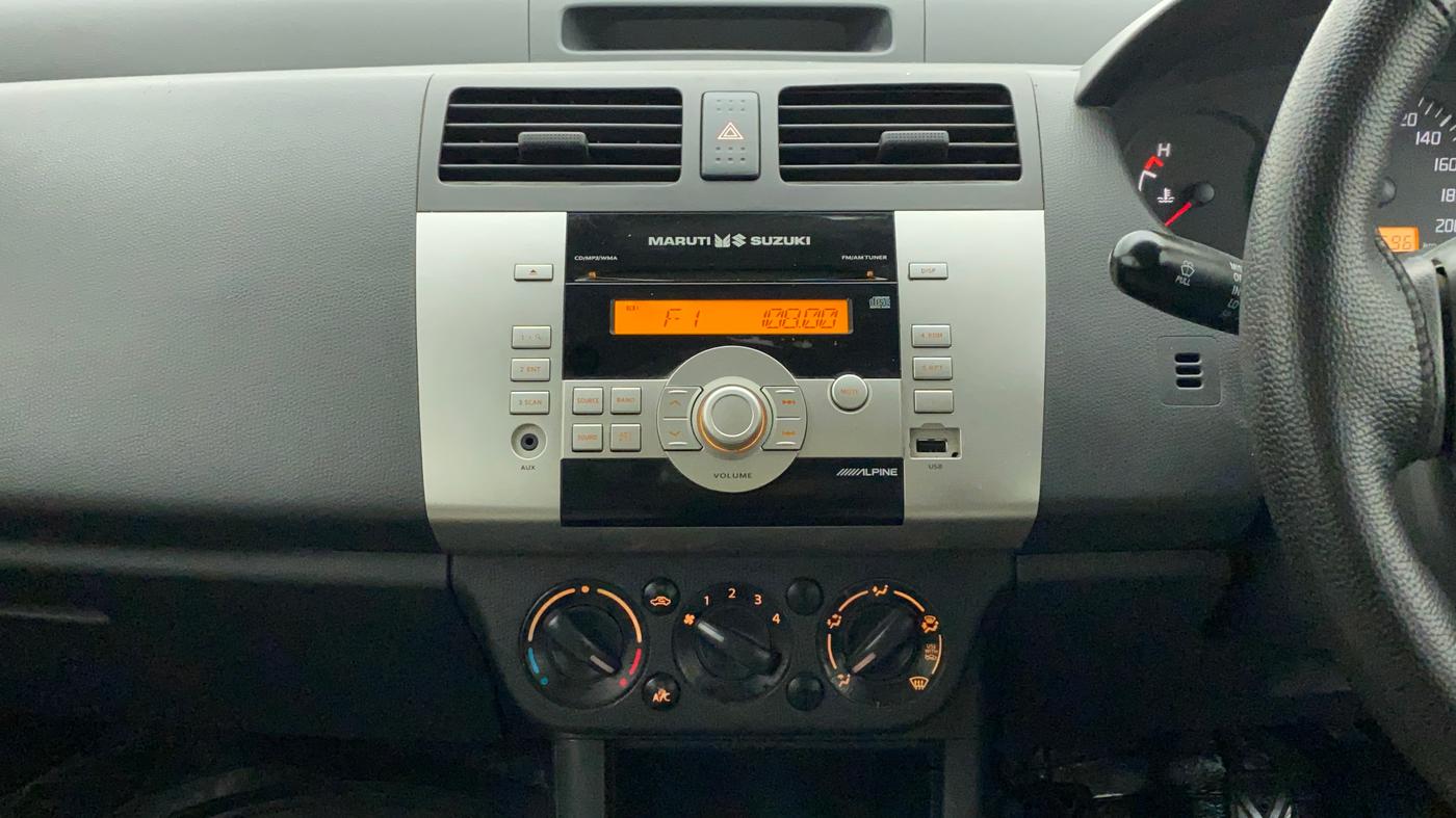 2011 Maruti Swift LXI, Petrol, Manual, 28,716 km, Air Conditioner