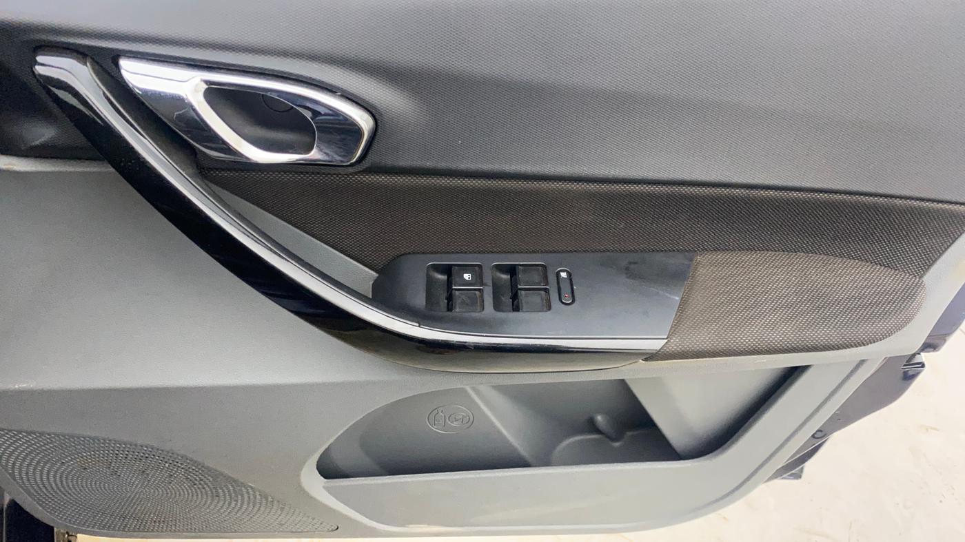 2018 Tata TIGOR XZ PLUS PETROL, Petrol, Manual, 59,682 km, Driver Side Door Panels Control