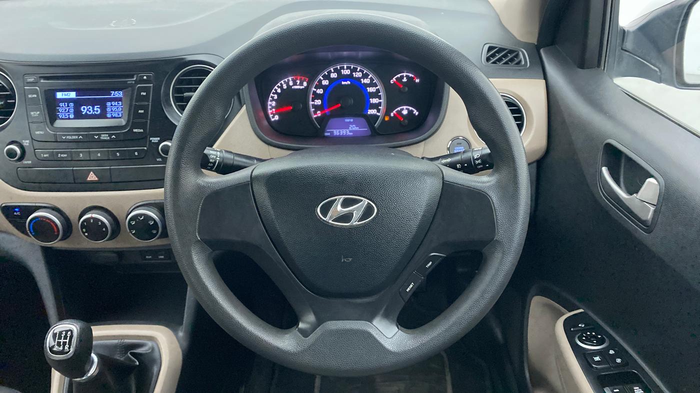2014 Hyundai Grand i10 SPORTZ 1.2 KAPPA VTVT, Petrol, Manual, 36,500 km, Steering Wheel Close Up