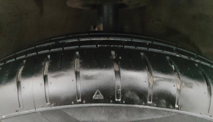 2023 Maruti Baleno DELTA PETROL 1.2, Petrol, Manual, 23,222 km, Right Front Tyre Tread