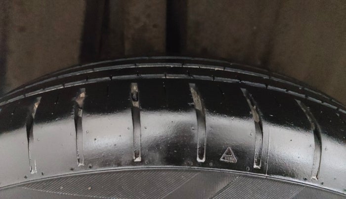 2023 Maruti Baleno DELTA PETROL 1.2, Petrol, Manual, 23,222 km, Right Rear Tyre Tread