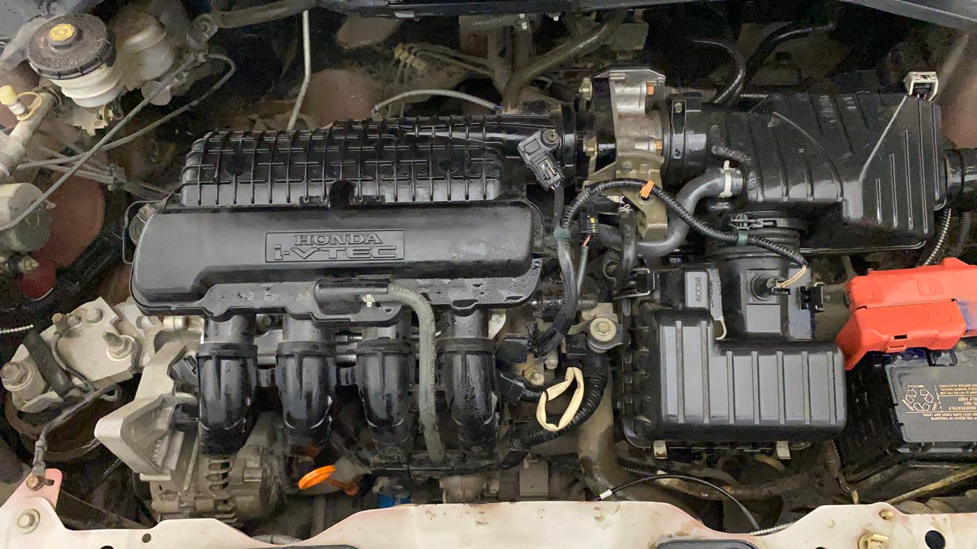 2014 Honda Brio VX AT, Petrol, Automatic, 44,416 km, Engine View