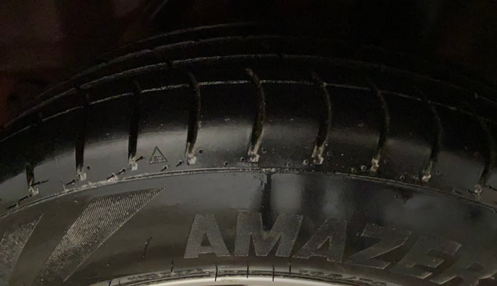 2014 Honda Brio VX AT, Petrol, Automatic, 44,103 km, Left Rear Tyre Tread