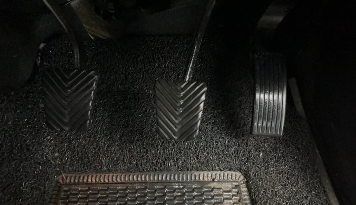 2021 KIA SONET HTK 1.2, Petrol, Manual, 29,343 km, Pedals