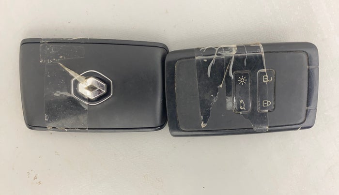 2019 Renault TRIBER RXZ, Petrol, Manual, 69,887 km, Key Close Up