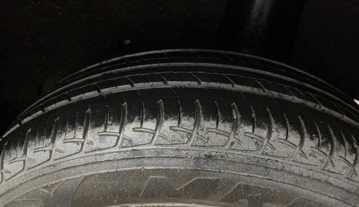 2018 Maruti Baleno DELTA PETROL 1.2, Petrol, Manual, 60,618 km, Left Rear Tyre Tread