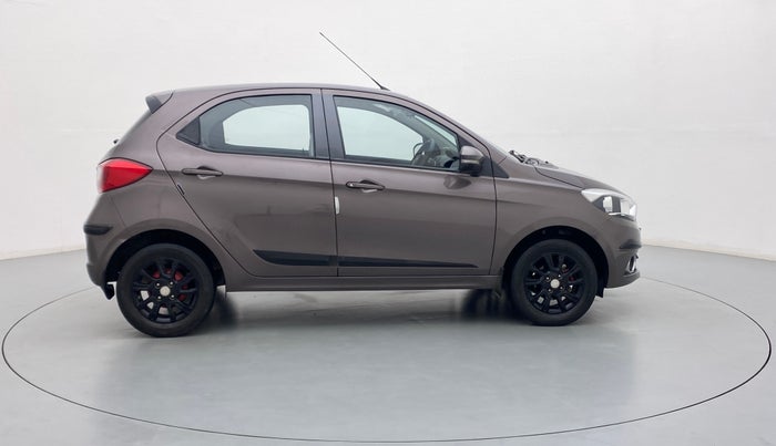 2017 Tata Tiago XZ 1.2 REVOTRON, Petrol, Manual, 34,071 km, Right Side View