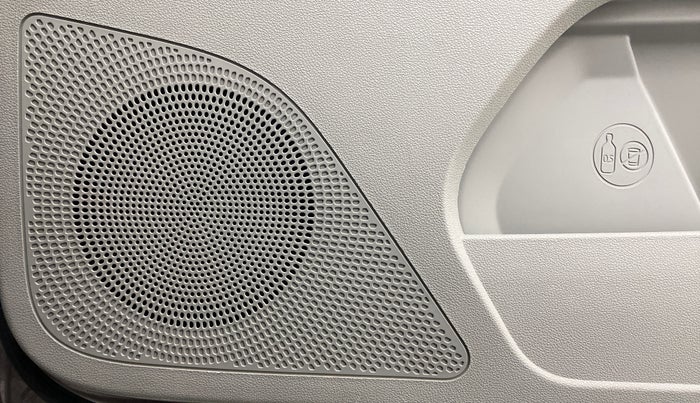 2017 Tata Tiago XZ 1.2 REVOTRON, Petrol, Manual, 34,071 km, Speaker