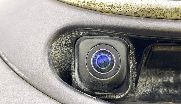 2019 Hyundai Grand i10 SPORTZ AT 1.2 KAPPA VTVT, Petrol, Automatic, 23,202 km, Parking Camera